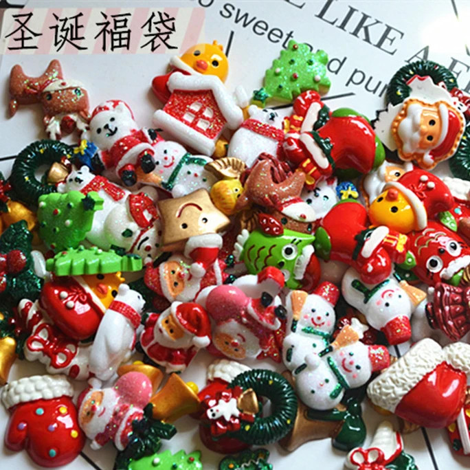 

100pcs/lot Christmas Blessing Bag Mixed Christmas Series Jewelry Accessories Resin DIY handmade material Snowman old man
