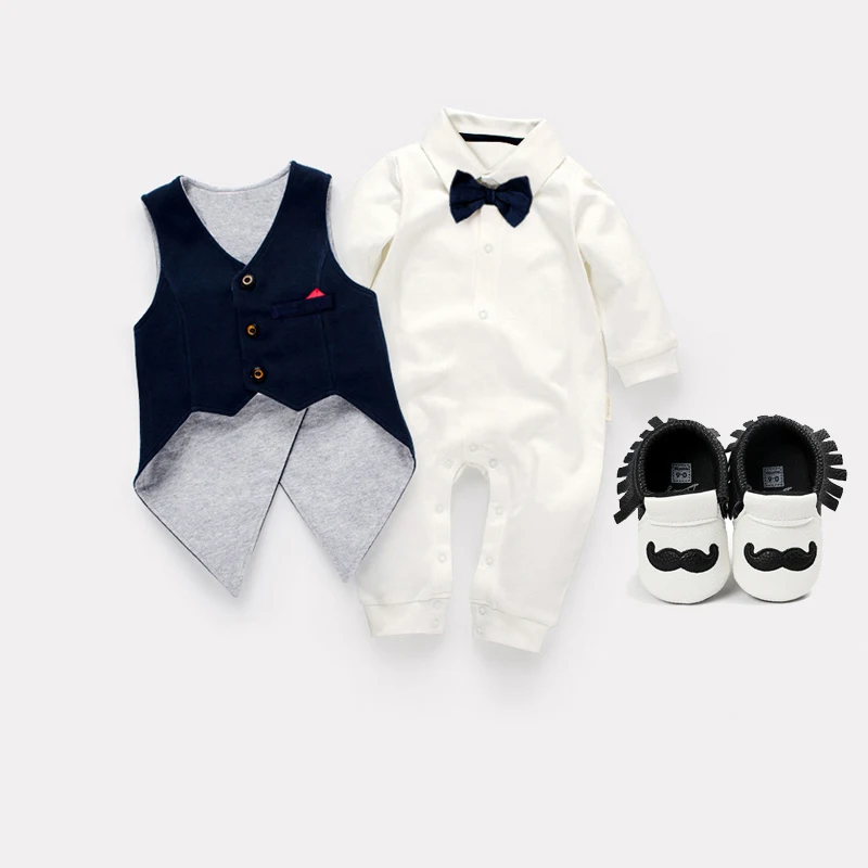 Boy clothes suit cotton rompers+ vest Tuxedo+shoes+socks+hats 5pcs clothing sets wedding party for boys outfit Spanish - Цвет: Белый