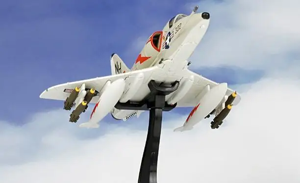 Хобби мастер A-4C 148566 VA-144 бегун Китти ястреб авианосец 1960s 1/72 литье под давлением модель самолета