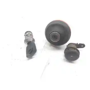 

22010IJD2 GAME BOWLER HATS FORD FIESTA SALOON (DX)