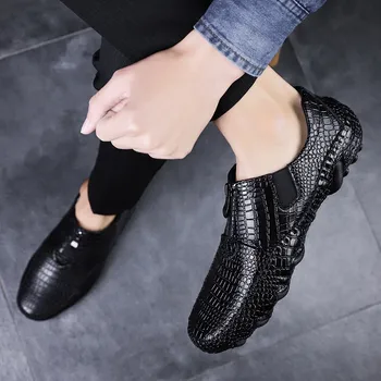 

Men Casual Leather Shoes Side Buckle Classic Boat Handmade Brogue Men Flats Loafers Flats Hot Sale Moccasins Shoes big size 47