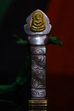 

3"Tibet Temple Collection Old Tiantie Mosaic Bronze Gilt Buddha statue Seal Scorpion pattern Dharma Seal Pendant Amulet