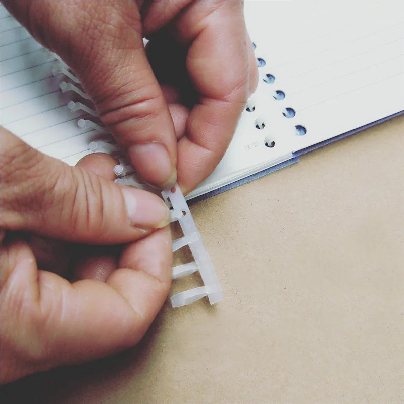 5pcs 30hole Soft Coil Loose-leaf Binding Strip A4 A5 B5 Notebook Transparent Loose-leaf Ring Removable Binding Ring Plastic Clip