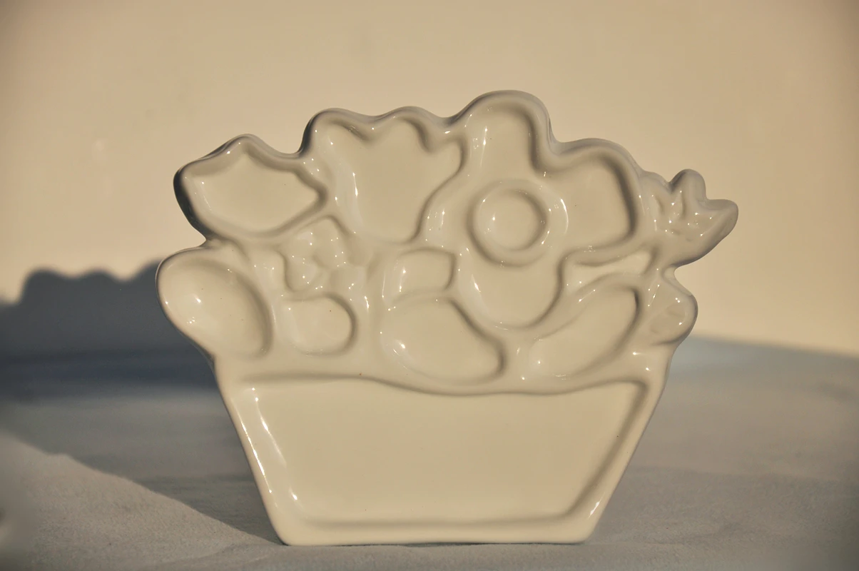 Suprimentos para Artista Paletes do Artista Porcelana Aquarela Paleta Cerâmica Arte Tintas Artesanal Panelas Brancas Menina 7 High Quality Material escolar e de escritório