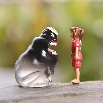 

2pcs/lot 4cm Miyazaki Spirited Away No Face & Chihiro Figures Resin Action Figure Toys Collection Model Toy Micro Landscape