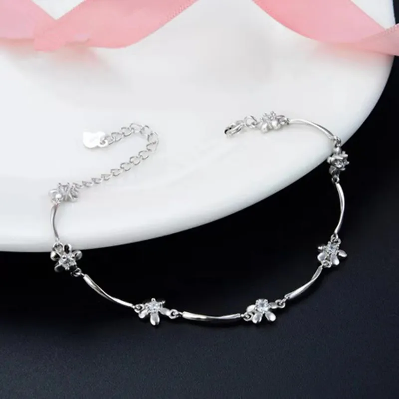 Hot sales s925 sterling silver minimalist inlaid zircon flower bracelet for ladies