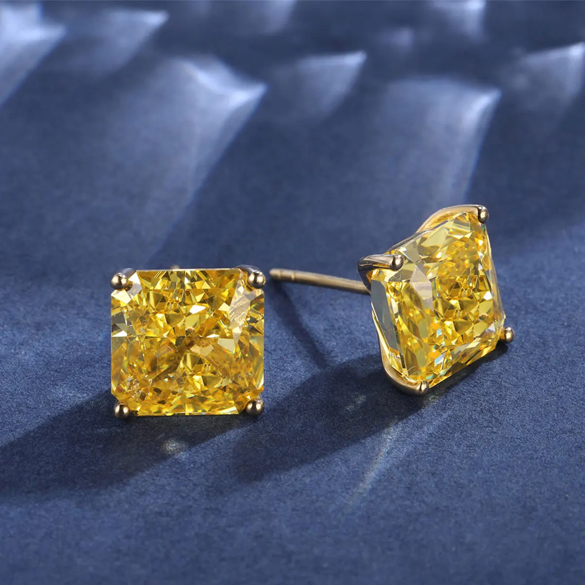 Zhanhao Jewelry 9k Gold Stud 4 Prong Setting Simple Design For Daily Wear Earrings Radiant Shape Factory Direct Sale Price