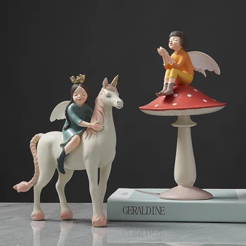 

Cute Resin Girl Decor Disney-style children's dream fairy tale Home Kid Gift Desktop Decorations