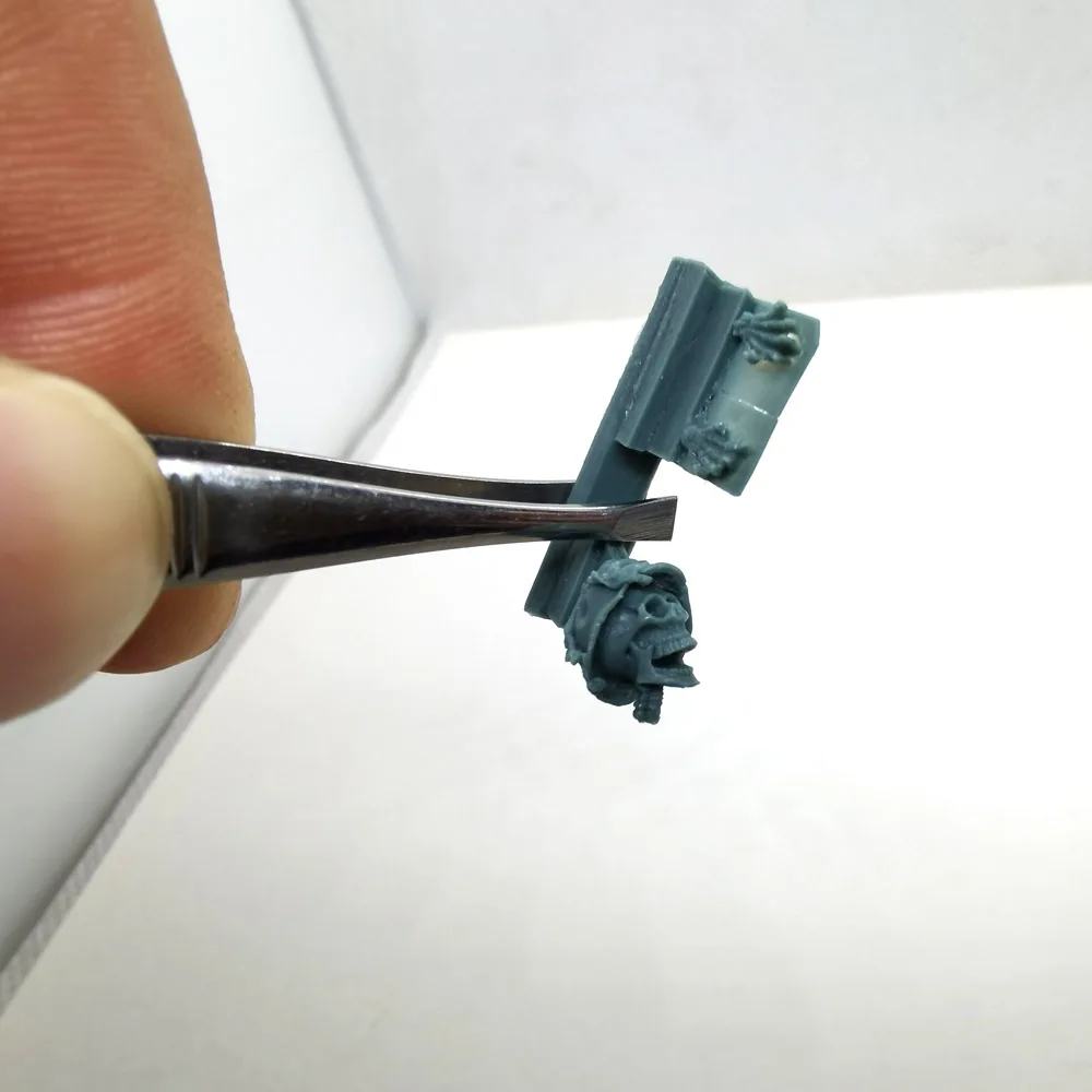 1/35 Scale WWII German Waffen Corpse Military Style Resin Figure WARRIORS #35534 1pc Box Packing Unassembled Uncolored 5 1/35 Scale WWII German Waffen Corpse Military Style Resin Figure WARRIORS #35534 1pc Box Packing Unassembled Uncolored 5