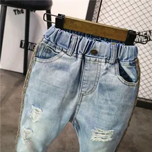 Детская одежда; коллекция года; сезон весна; джинсовые брюки для мальчиков в Корейском стиле; стиль; детские брюки с потертостями для мальчиков; модные брюки