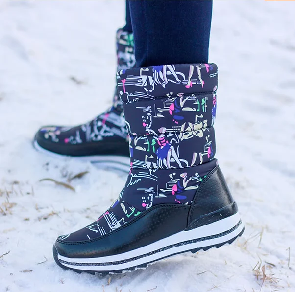 Black 705 Новинка года; женские ботинки; зимняя обувь на платформе; толстые плюшевые Нескользящие Водонепроницаемые зимние ботинки для женщин; botas mujer - Цвет: Black 705