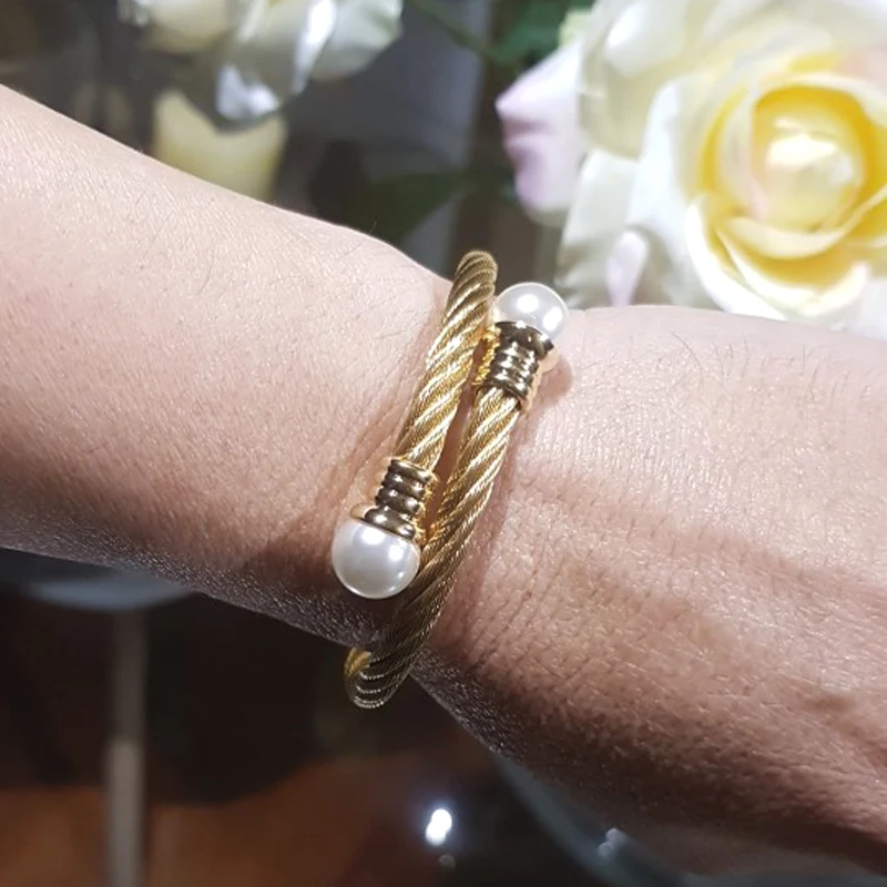 UTB8nK0GLJoSdeJk43Owq6ya4XXay