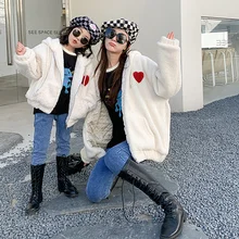 

Daughter And Mother Matching Jacket With Hearts Mommy And Me Clothes Women Girls Winter Warm Coat Parent-Child Fashion Clothing