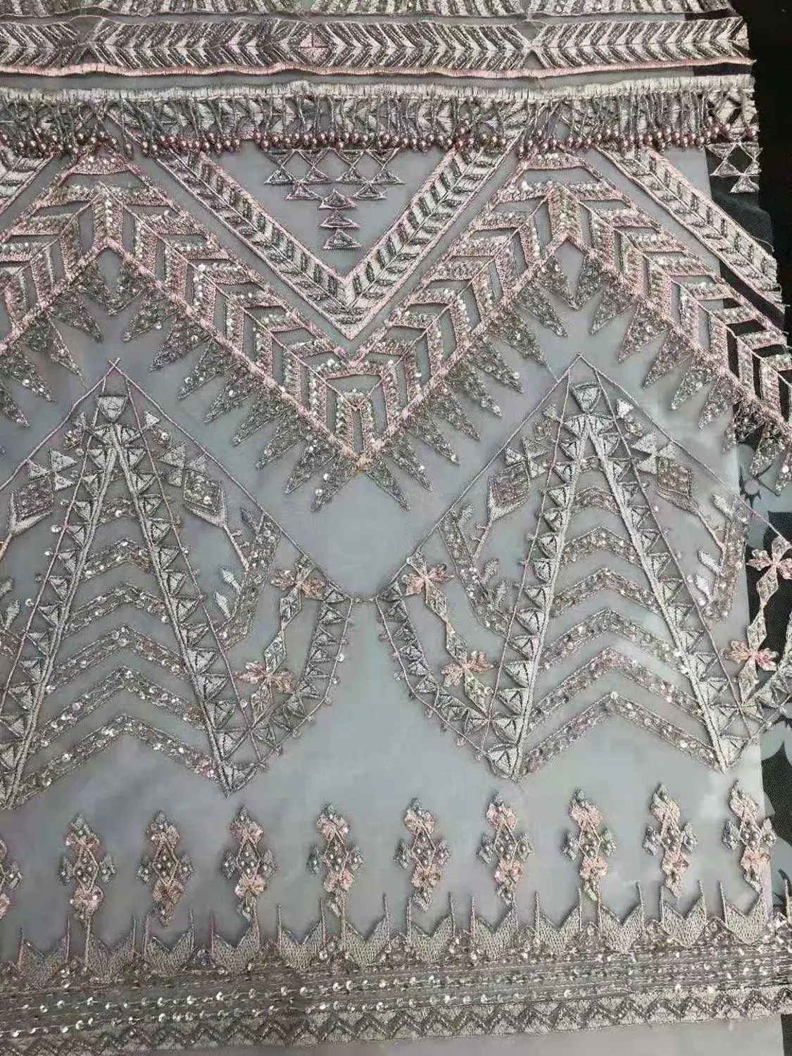

Nicely handmade beaded French Embroidered tulle fabric sequins Nigerian lace for DIY apparel fabric dress wedding dress fabric
