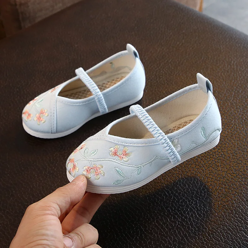 embroidered shoes imitation thousand layers bottom beef tendon bottom squat shoes retro national style horns shoes girls shoes