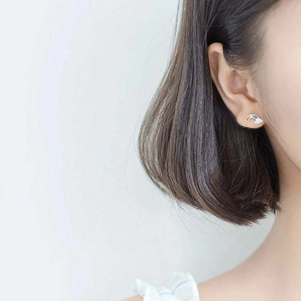 Женские серьги гвоздики с разноцветными облаками радуги маленькие серебряные