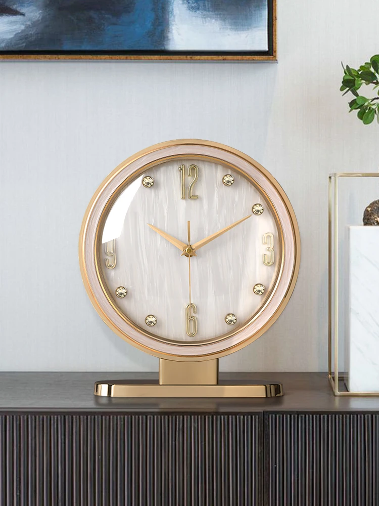 

Настольные часы из сплава и кожи, креативные настольные приборы для гостиной с подвесным механизмом, украшение для дома