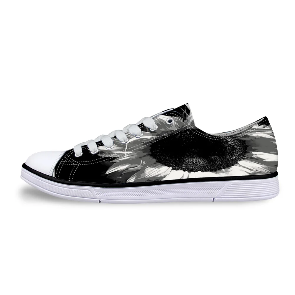 

Art Design Sunflower Unisex Canvas Shoes For Men Classic Flats Canvas Shoes Teen Boys Studnets Low Top Sneakers