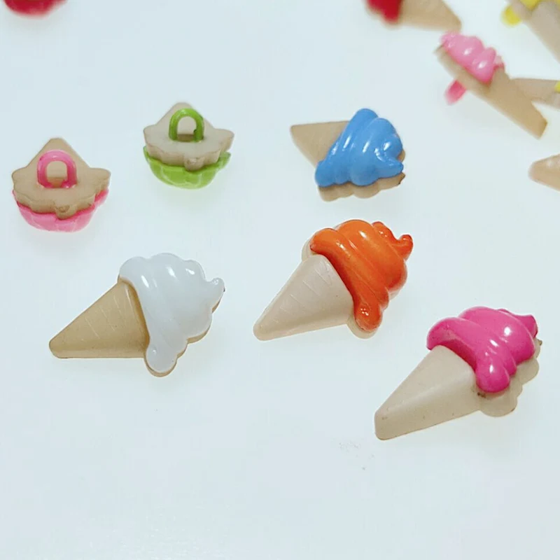 

HANLV 20PCS 22x13mm Mix Colors Random Ice-cream Shank Plastic Buttons Apparel Sewing Accessories DIY Crafts