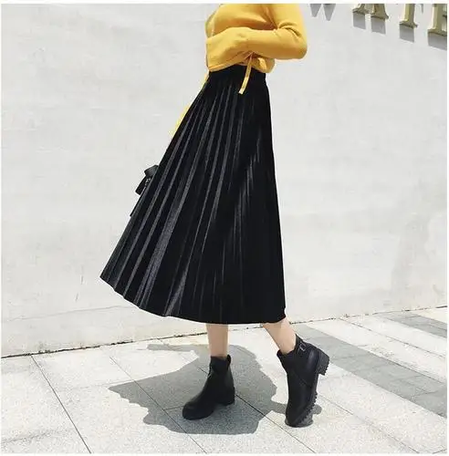 Gold Velvet Pleated Skirt Skirt Autumn Winter Women's New Korean Velvet Skirt Long Skirt High Waist Mid-length Model - Цвет: black