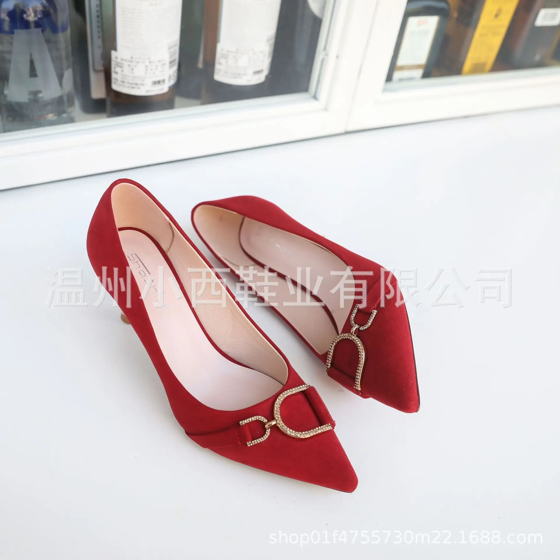 

2019 Spring New Style Pointed-Toe Metal Buckle Light Diamond Shoes WOMEN'S High-heeled Shoes in High Heels Banquet WOMEN'S Shoes