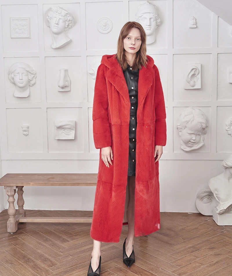 Ftangaiur2019 Winter Import Velvet Mink Fur Coat With Fur Hood Pure Red Color Mink Coats Women's Medium Loss Real Mink Fur Coats