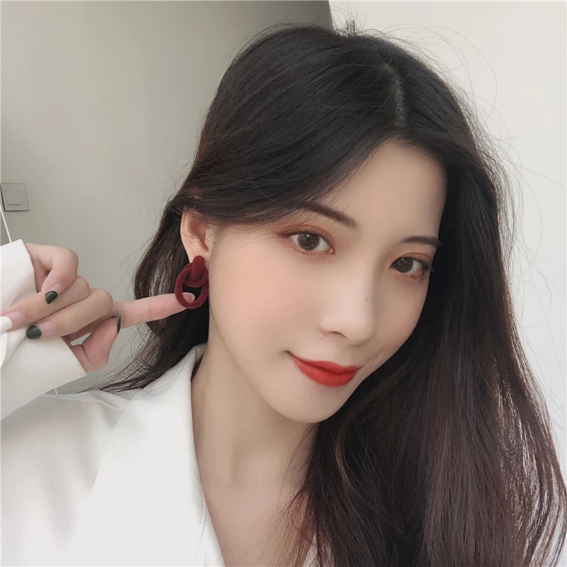 New winter plush velvet circle C shape earrings Vintage joker temperament female stud earrings for women Fine jewelry