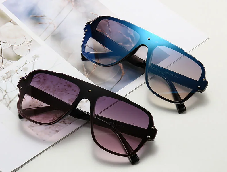 12881268286_1204567008