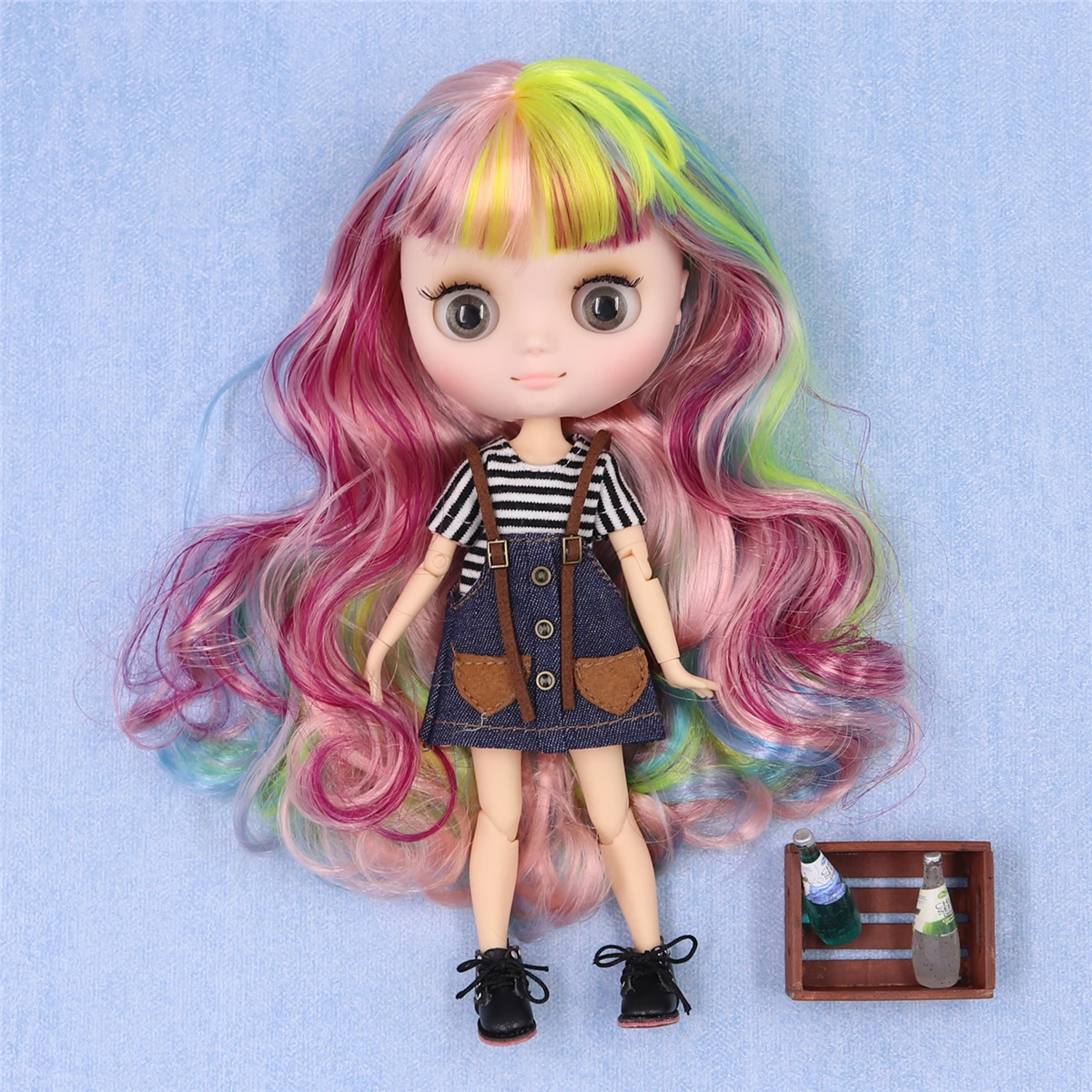Middie Blythe Doll with Multi-Color Hair, Tilting-Head & Custom Jointed Body 3