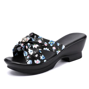 

Summer Women's Slippers Female Sandals And Slippers Fashion Women's Shoes Large Size 41 42 Genuine Leather