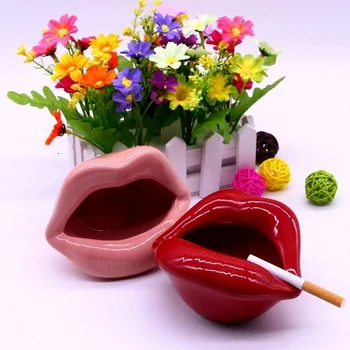 

Lip-shaped Ceramic Ashtray Trendy Mouth Fashion Desktop Personality Decoration Sundries Organizer Household Smoking Accessories