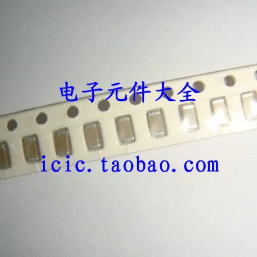 100PCS/LOT 1206 120PF Non-polar 11.05100