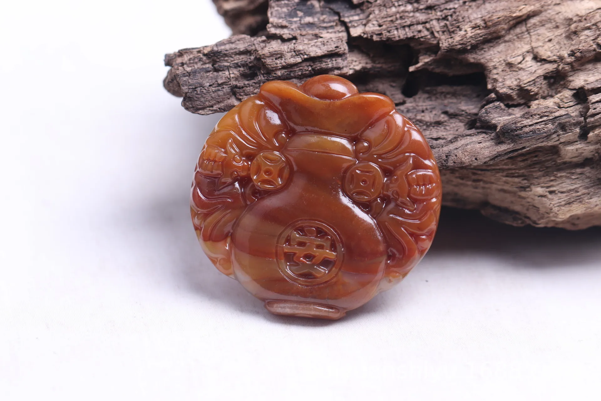 Натуральный Юньнань Longling Huanglong Jade карго Сияющий винтажный дракон кулон Jade Pixiu кулон
