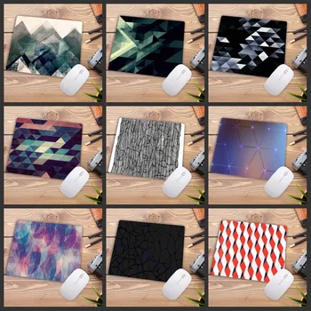 

XGZ Personalized Black Line Abstract Art Mousepad Rubber Washable Players Play Pad Fashion Simple Wholesale Game Mat 22X18CM