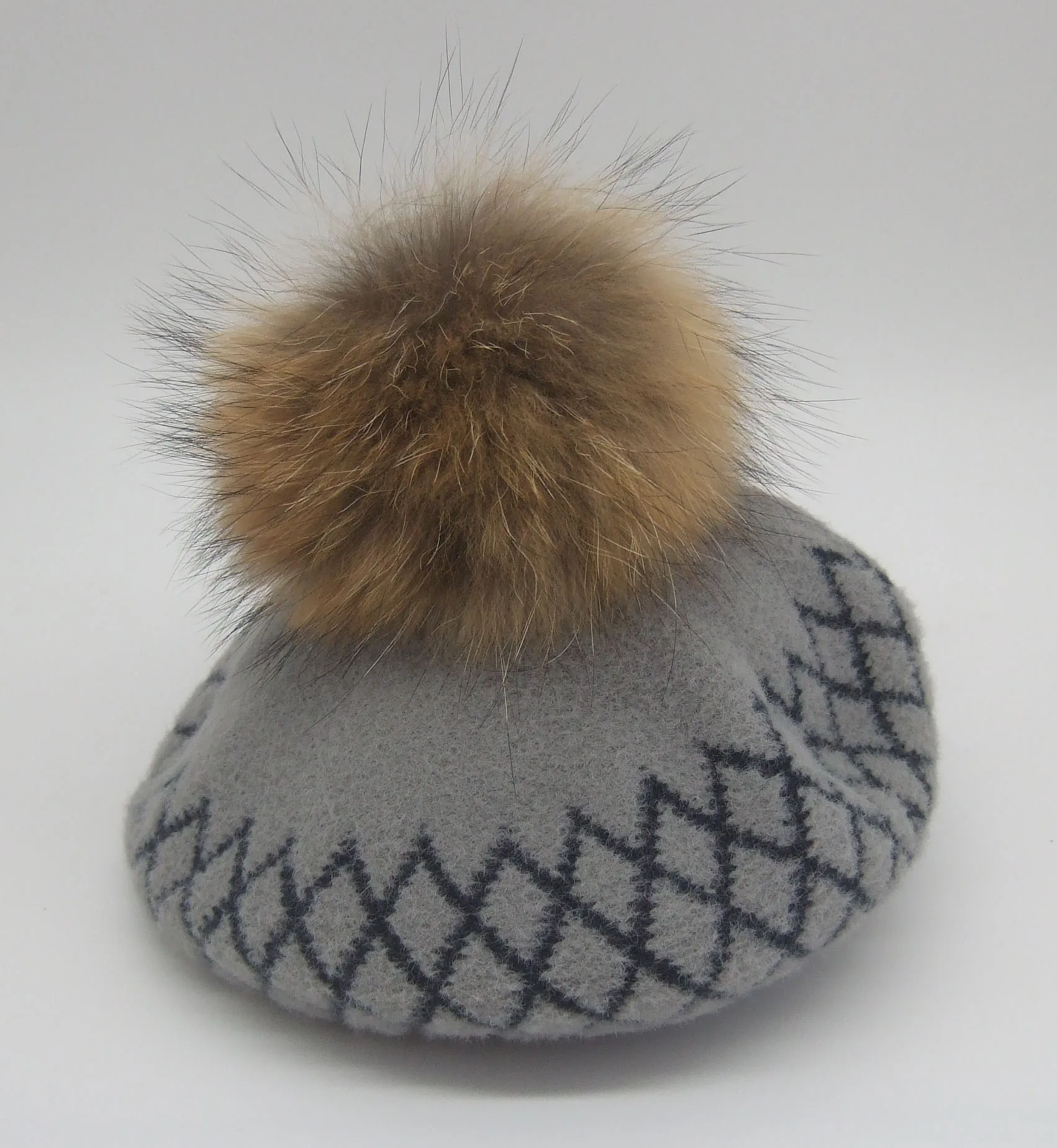 natural pompom Женские береты ярких цветов с помпоном теплая зимняя шапка Дамский берет для девочек шапка с меховым беретом британская Кепка художника Тыква плед береты шляпа - Цвет: natural pompom