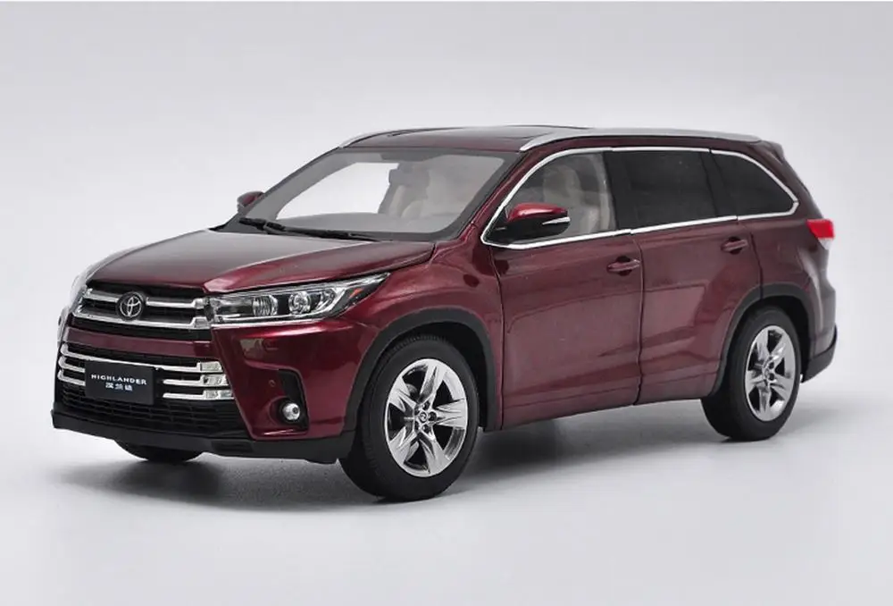 1/18 Масштаб Toyota Highlander красный литье под давлением автомобильные модельные игрушки, коллекционные подарки