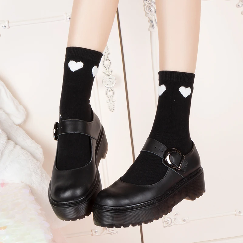Женские персонализированные милые короткие носки Kawaii с петельками; Плотные хлопковые носки в стиле ретро для девочек и студентов; черные носки-куколки
