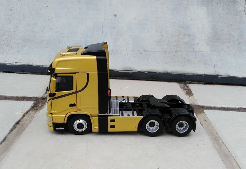 Сплав модель украшения 1:43 Масштаб Dongfeng Tianlong H7 для трактора, прицепа, грузовика литья под давлением игрушка модель для коллекции, подарок