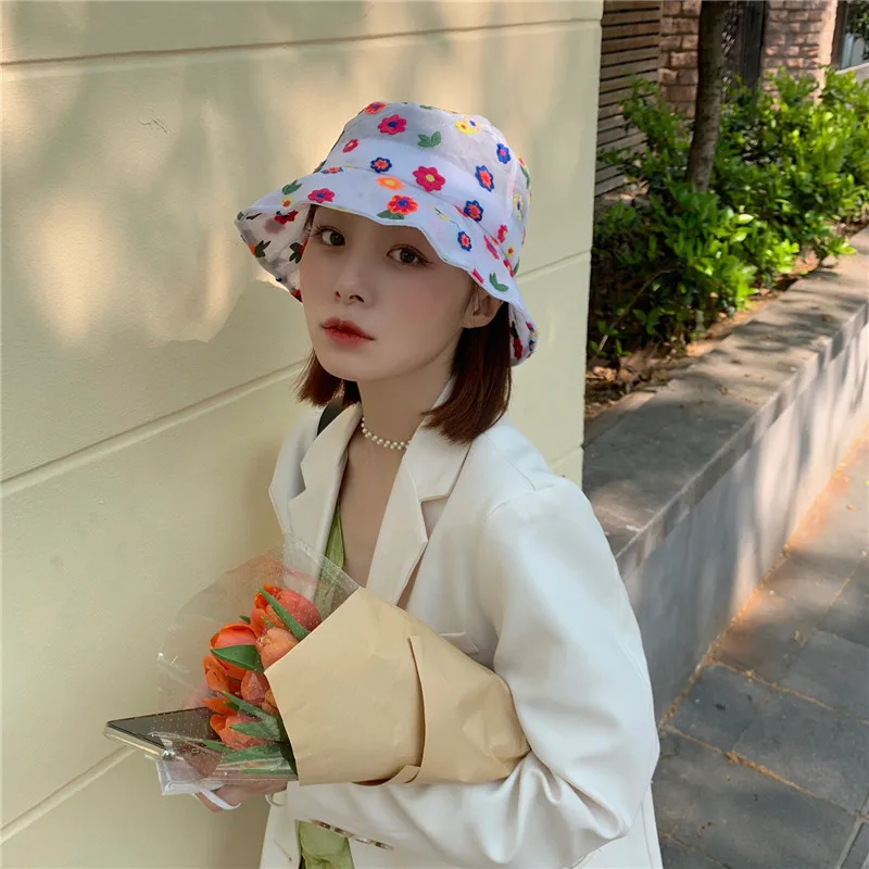 14829367217_1636362408