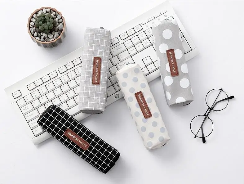 1pc Pencil Case Student Plaid Square Pencil Bag Large Capacity Creative Canvas Pencil Case Children'S Pencil Bag School Supplies