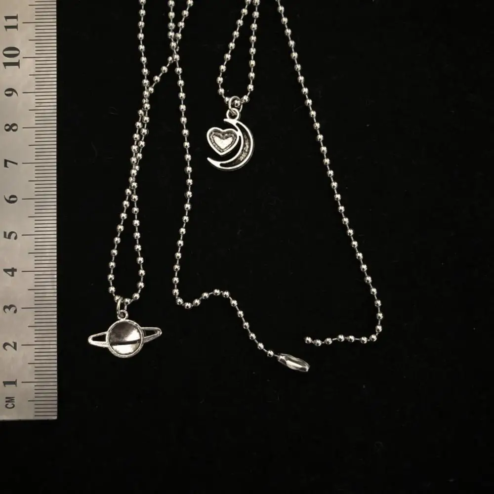 Новое крутое серебряное ожерелье "Планета Луна" из нержавеющей стали, украшение на длинной цепочке, милое для женщин, мужчин, друзей, девушек, подарки