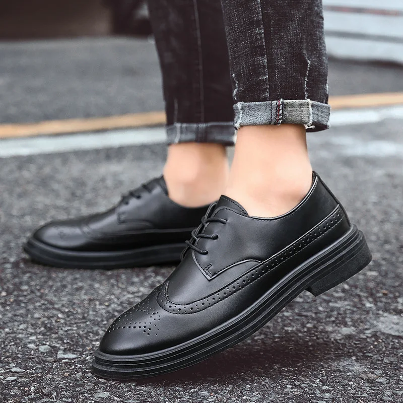 [Combination Hot Selling] Autumn And Winter MEN'S Casual Leather Shoes Bright Surface England Retro Business Leather Shoes Bullo