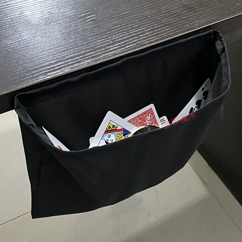 

Magician'S Table Pocket Magic Tricks An Artifact Bag Close Up Gimmick Props Easy To Set Up Hold On Deck magic Accessories