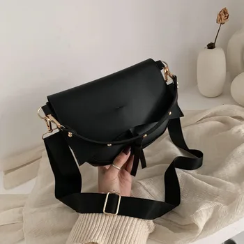 

Messenger Bags Vintage Style Handbag Purse Cute Girls Small Messenger Bag Semicircle Saddle Women Bags