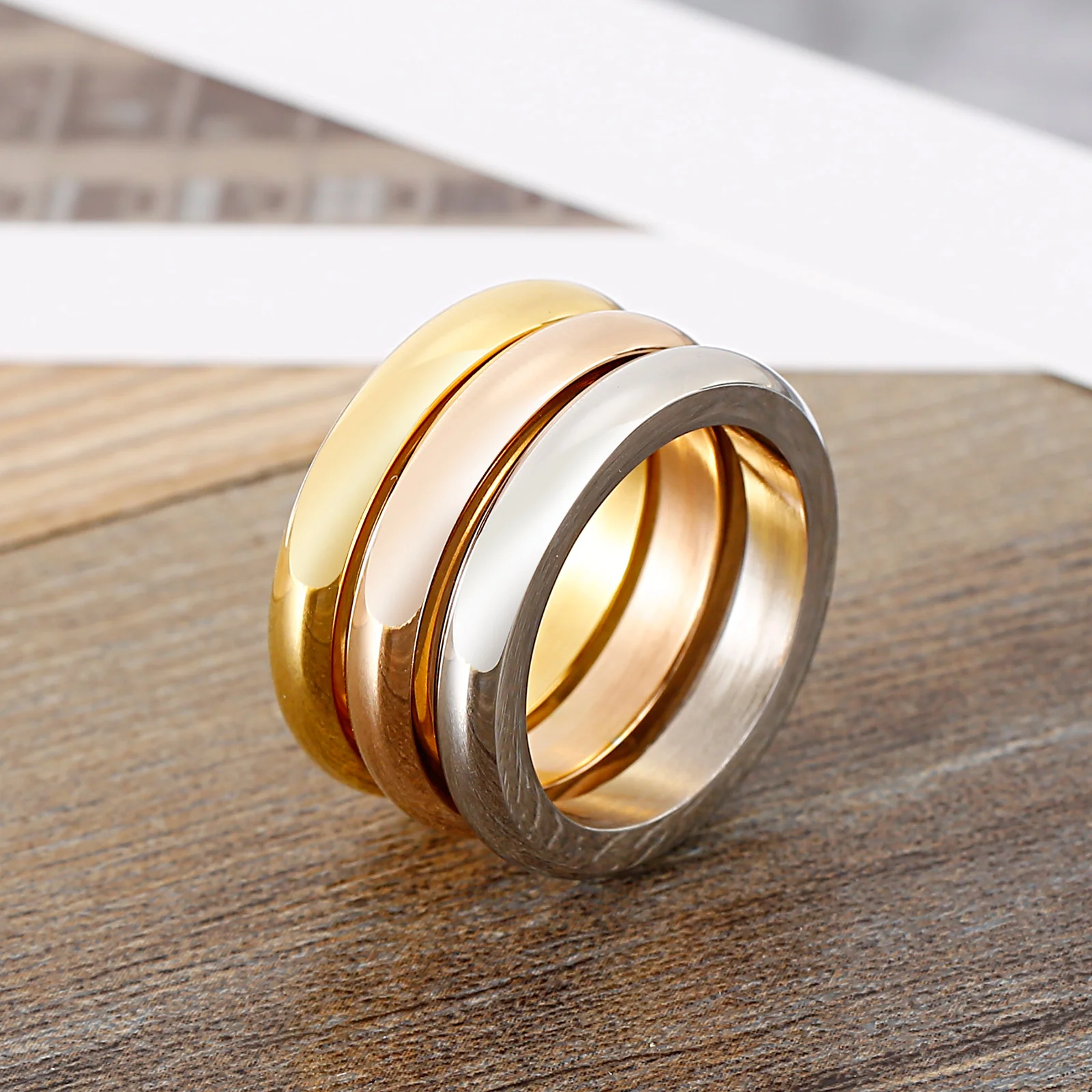 Stainless Steel Tricolor Smooth Round Ring For Women Fashion Simple Jewelry Accessories