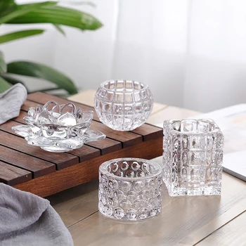 

Glass Candlestick European Romantic Modern Candle Holder Bougoire En Verre Valentine's Day Birthday Home Decor FF8C96