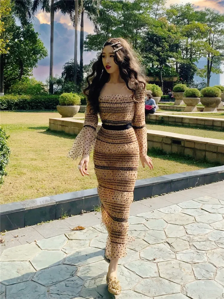 Рождественское платье 2020 Новое сексуальное с квадратным воротником