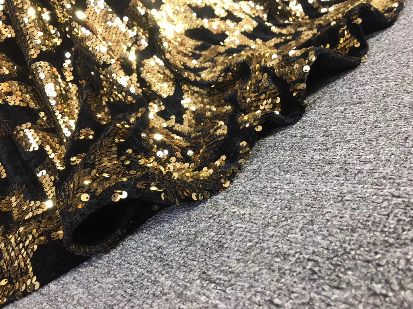Новые модные платья Bazin Dashiki женские длинные/выращенные Yomadou цветной узор бархат блестки с открытыми плечами сексуальное вечернее платье