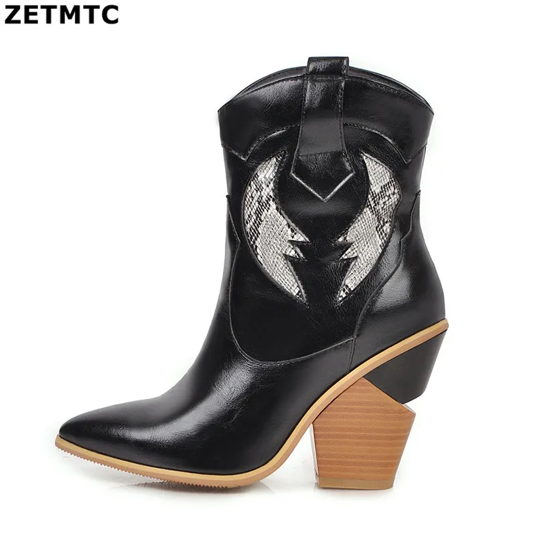 Женские ковбойские ботинки ботильоны с острым носком черные кожаные на каблуке