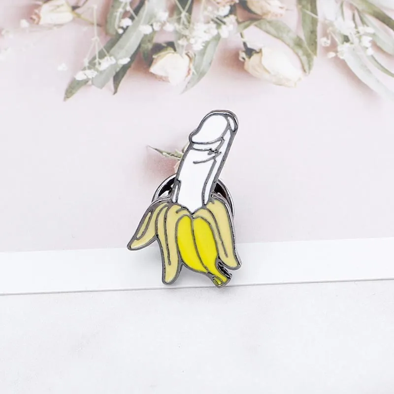 

European And American-Style Accessories Creative Cartoon Evil Funny Banana Brooch Clothing Bag Selling Women's Clothing Accessor